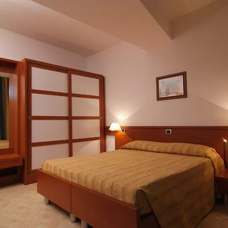 Park Mirabeau Montepaone