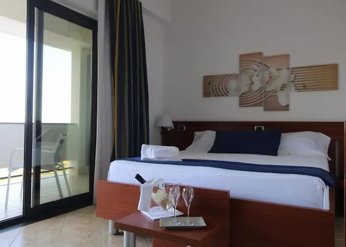 酒店 Park Mirabeau 蒙泰保内