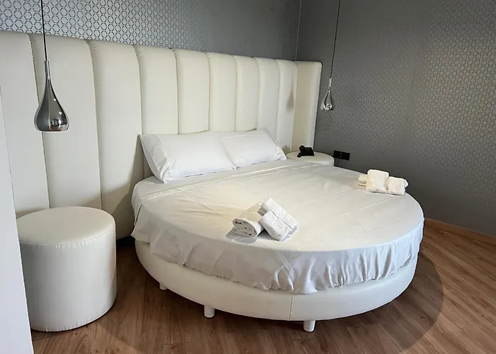 酒店 Park Mirabeau 4*