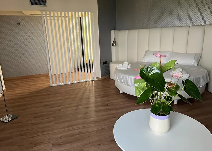 酒店 Park Mirabeau 蒙泰保内