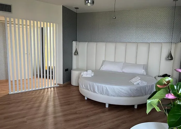 酒店 Park Mirabeau 蒙泰保内