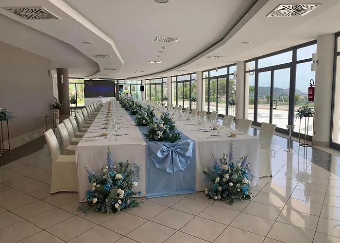 Park Mirabeau 蒙泰保内