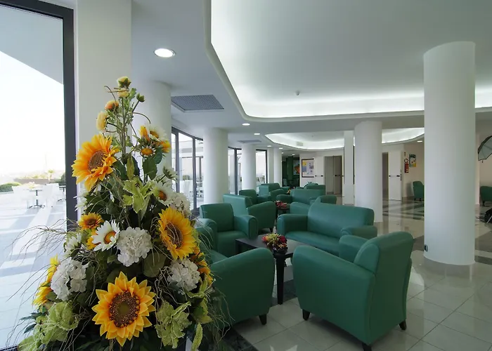 酒店 Park Mirabeau 蒙泰保内