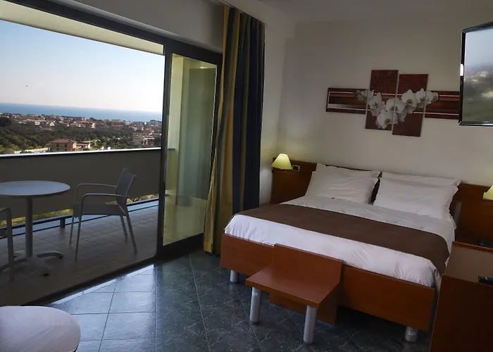 酒店 Park Mirabeau 4*