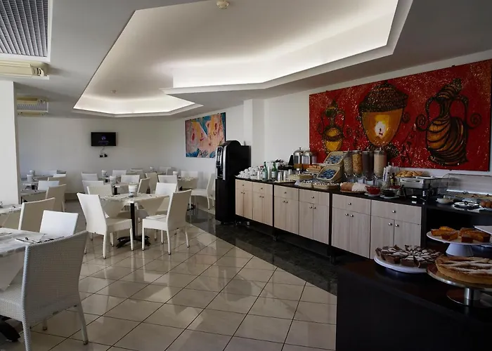 Park Mirabeau 蒙泰保内