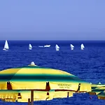 Park Mirabeau מלון 4*