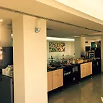 Park Mirabeau 4*