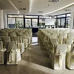 Park Mirabeau מלון 4*