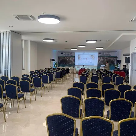 מלון Park Mirabeau 4*