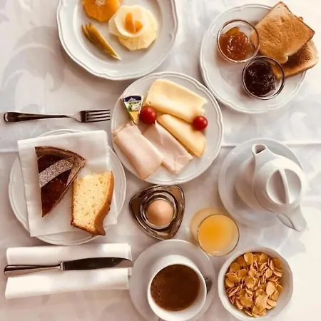 Park Mirabeau Hotel