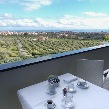 Park Mirabeau Hotell Montepaone