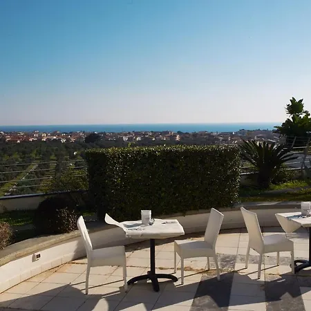 Park Mirabeau 호텔